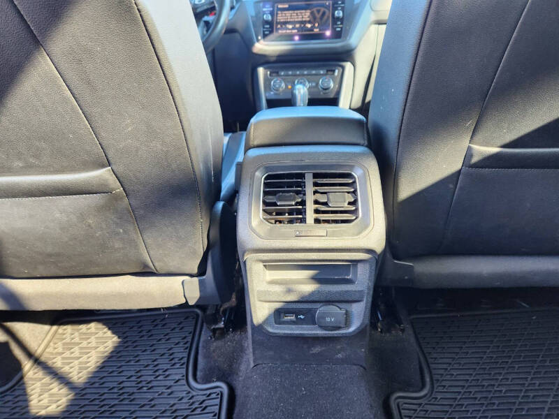 2018 Volkswagen Tiguan 2.0T SEL 4Motion