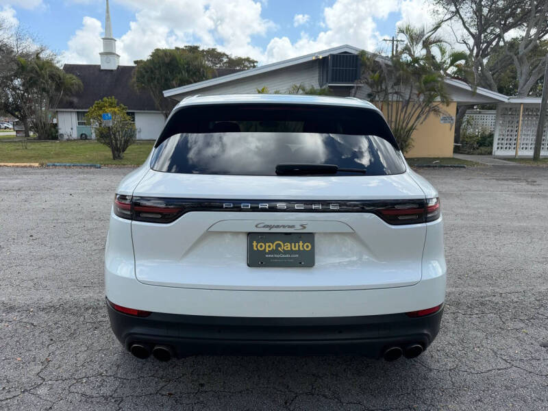 2019 Porsche Cayenne S