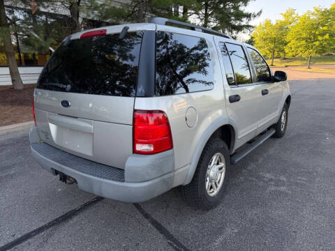 2002 Ford Explorer XLS