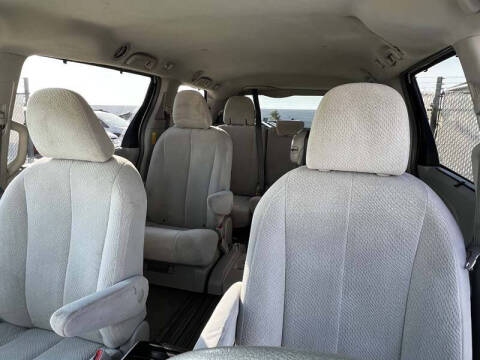 2014 Toyota Sienna