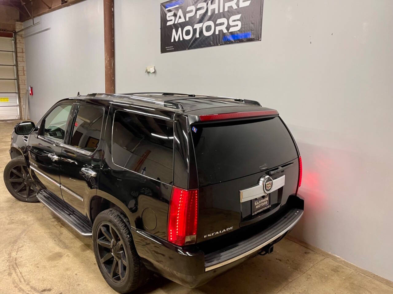 2007 Cadillac Escalade for sale at Sapphire Motors in Gurnee, IL