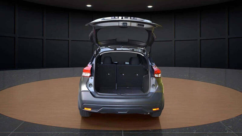 2018 Nissan Kicks S