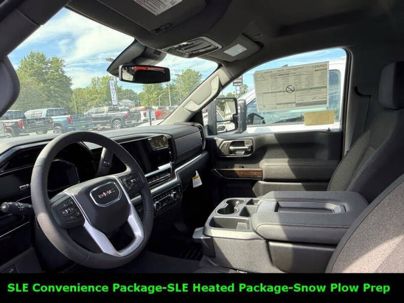 2025 GMC Sierra 2500HD SLE