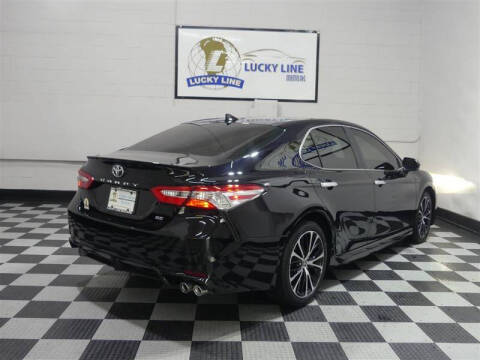 2020 Toyota Camry SE