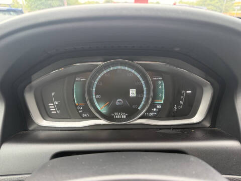 2016 Volvo XC60 T5 Drive-E Platinum