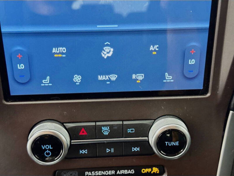 2021 Ford Edge ST-Line