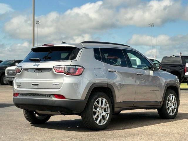 2023 Jeep Compass Latitude Lux