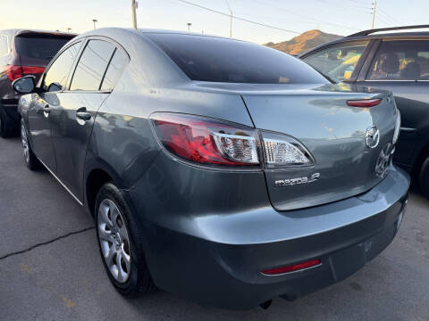 2013 Mazda MAZDA3 i Sport