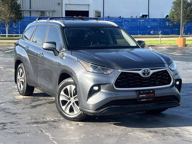 2024 Toyota Highlander XLE
