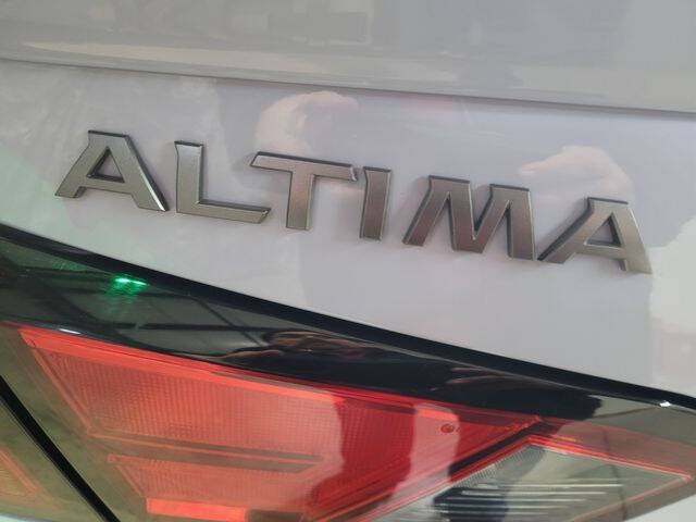 2024 Nissan Altima 2.5 SR