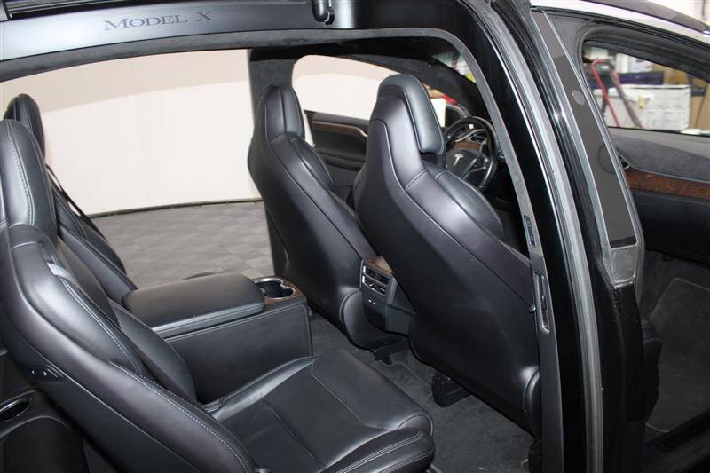 2017 Tesla Model X 75D