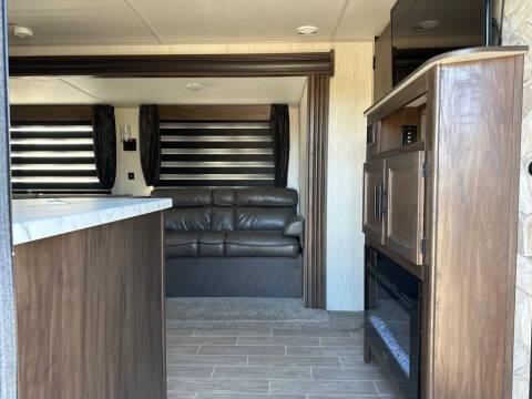 2021 Forest River Cherokee 274DBH