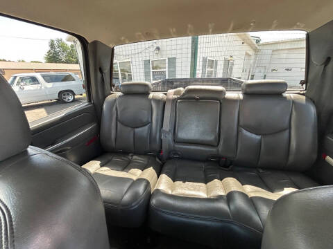 2005 GMC Sierra 2500HD SLT