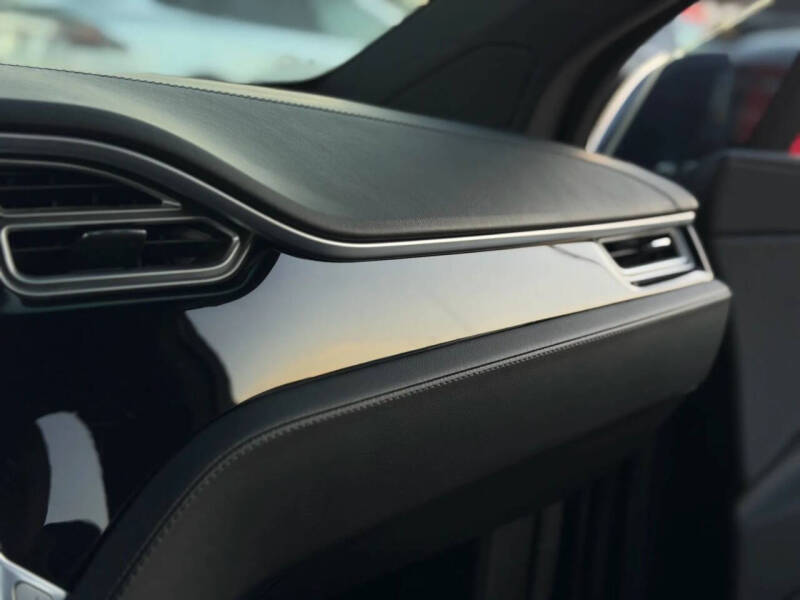 2017 Tesla Model X