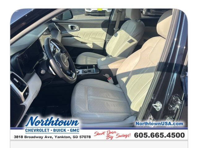 2022 Kia Sorento Plug-In Hybrid SX