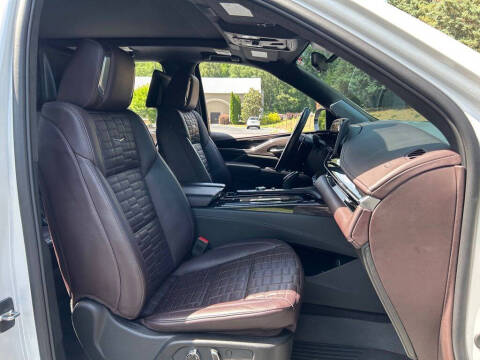 2023 Cadillac Escalade-V