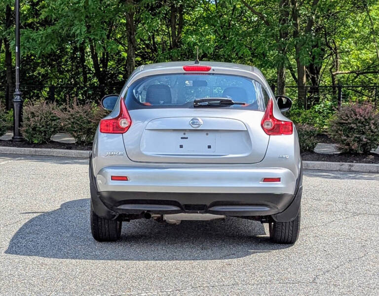 2011 Nissan JUKE SV
