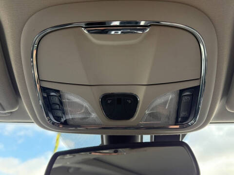2017 Jeep Cherokee Overland