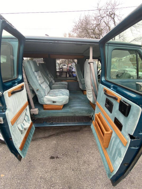 1993 Chevrolet Chevy Van G20