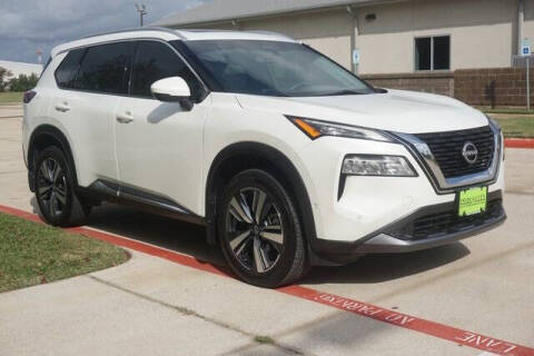 2022 Nissan Rogue SL