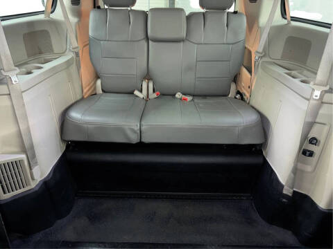 2011 Dodge Grand Caravan Crew