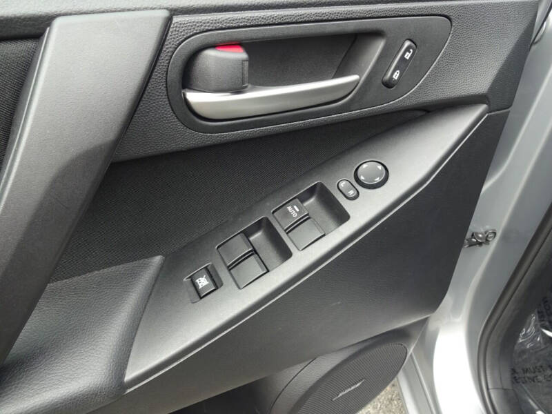 2013 Mazda MAZDA3 i Touring