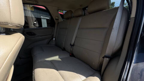 2005 Ford Escape Limited