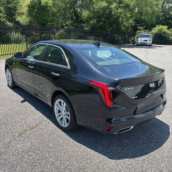 2023 Cadillac CT4 Luxury