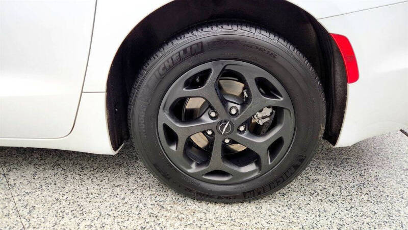 2024 Chrysler Pacifica Plug-In Hybrid