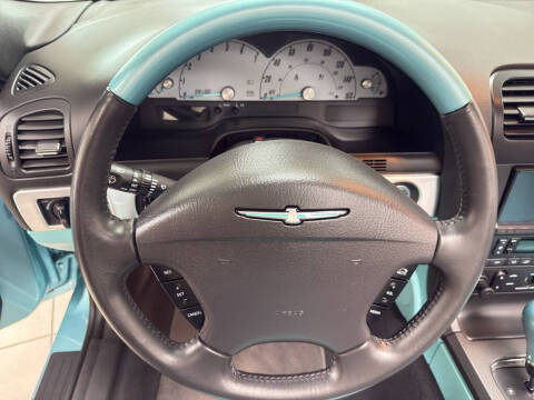 2002 Ford Thunderbird Deluxe