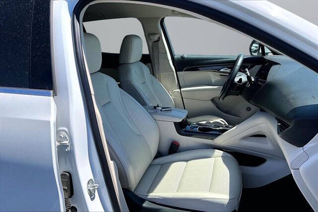 2021 Buick Envision Essence