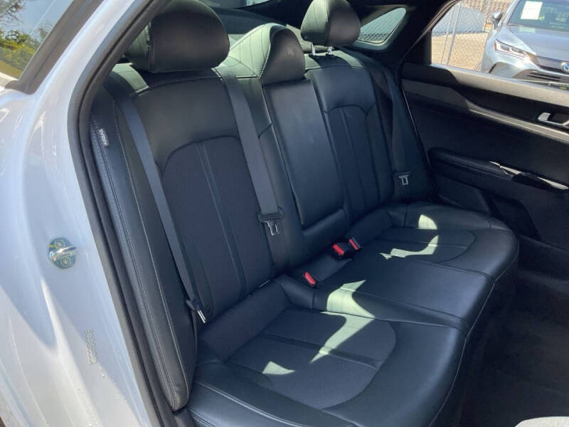 2022 Kia K5
