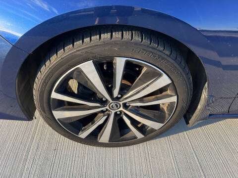 2019 Nissan Altima 2.5 SR