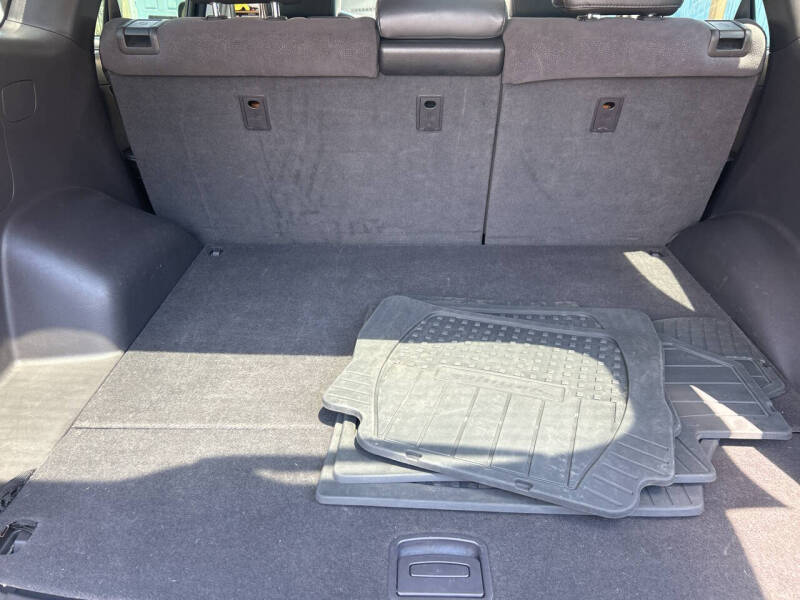 2011 Hyundai Santa Fe SE