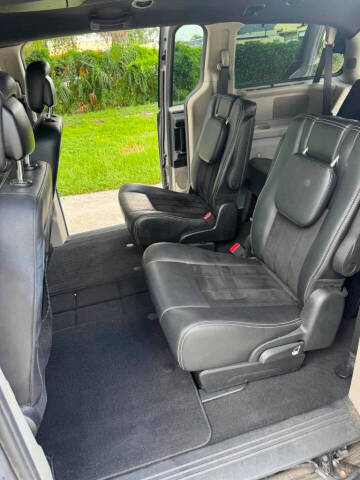 2015 Dodge Grand Caravan SXT