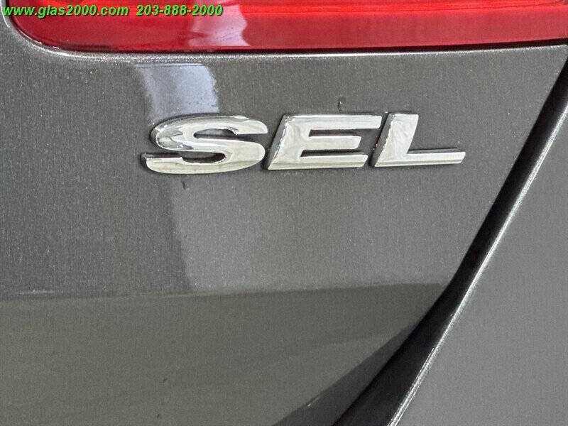 2015 Ford Taurus SEL