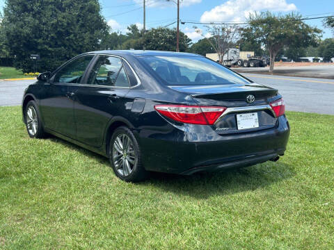 2017 Toyota Camry LE