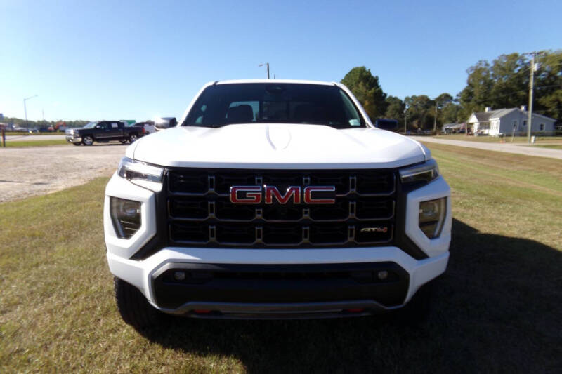 2024 GMC Canyon AT4