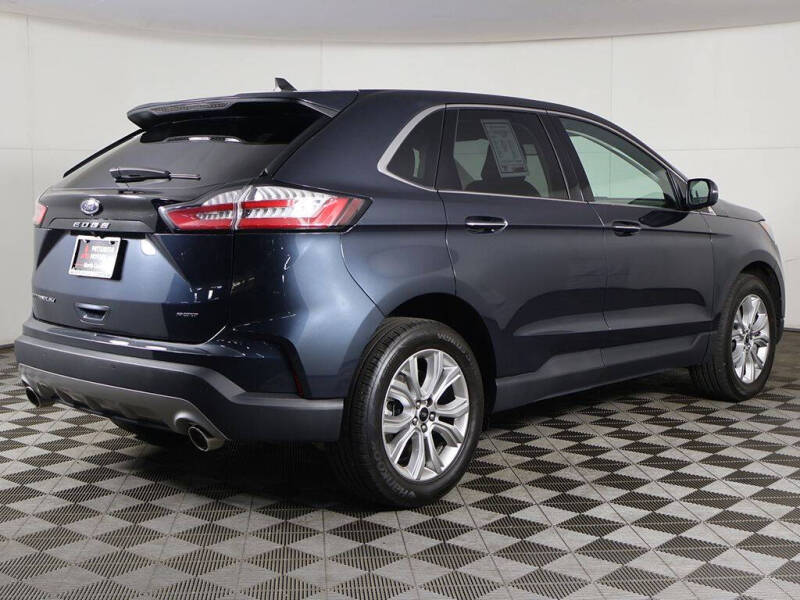 2023 Ford Edge Titanium
