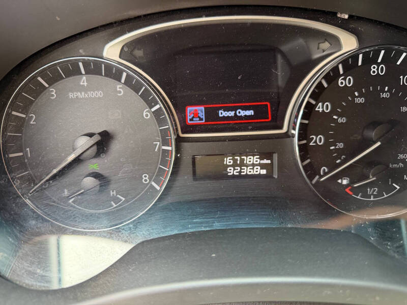 2013 Nissan Pathfinder SV