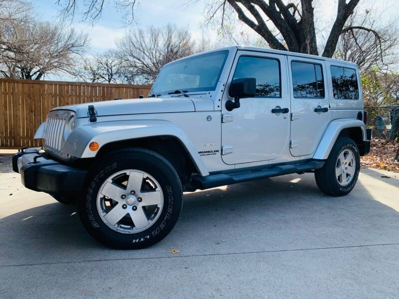 2012 Jeep Wrangler Unlimited for sale at DFW Auto Provider in Haltom City TX