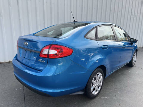 2013 Ford Fiesta SE