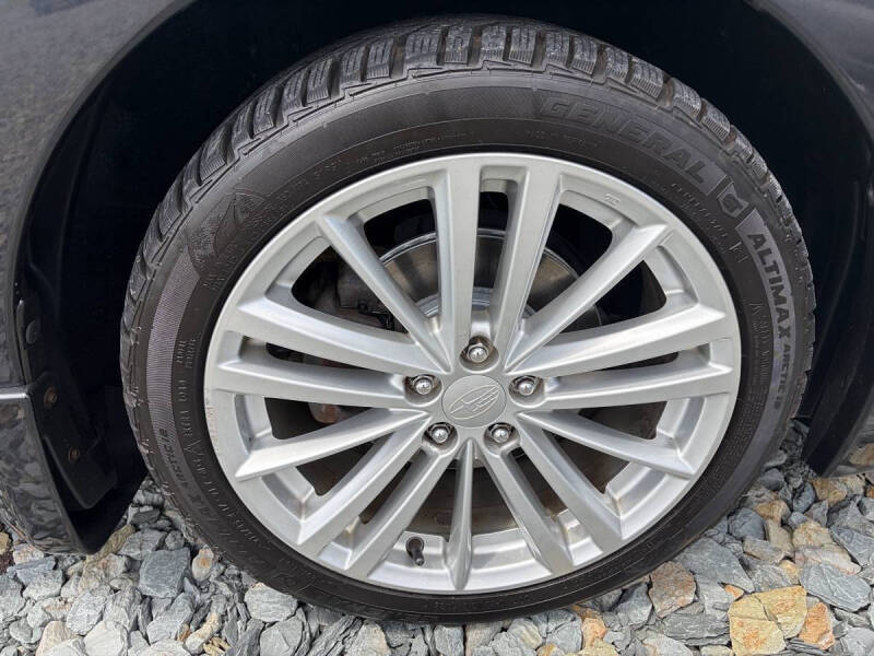 2012 Subaru Impreza 2.0i Limited