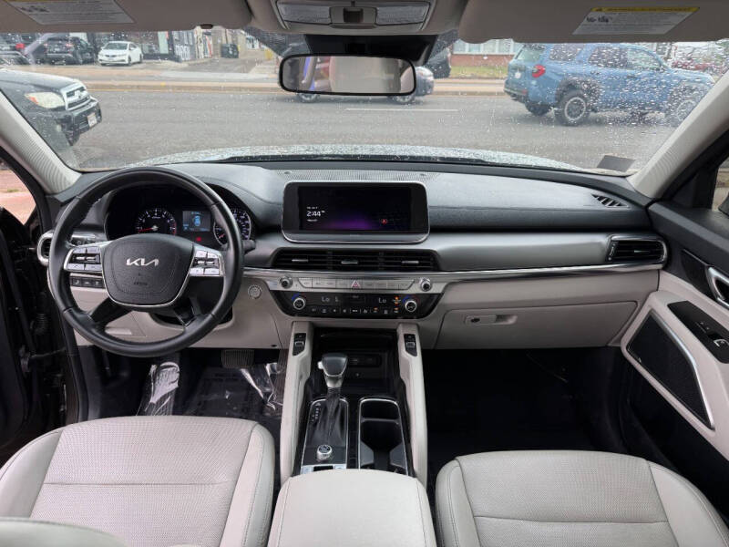 2022 Kia Telluride S