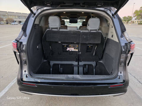 2021 Toyota Sienna Limited 7-Passenger