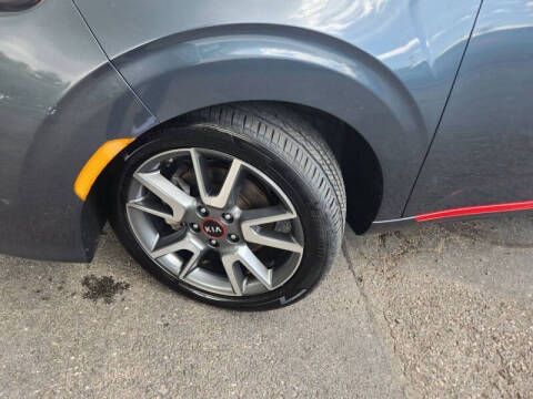 2020 Kia Soul GT-Line