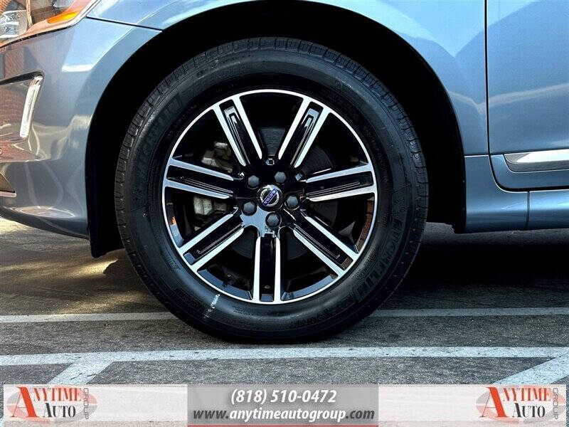 2017 Volvo XC60 T5 Dynamic