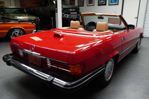 1986 Mercedes-Benz 560-Class 560 SL