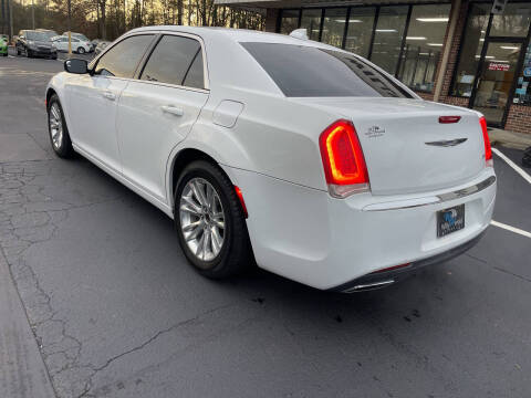 2017 Chrysler 300 Limited