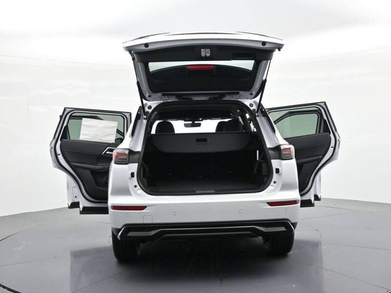 2026 Mitsubishi Outlander LE